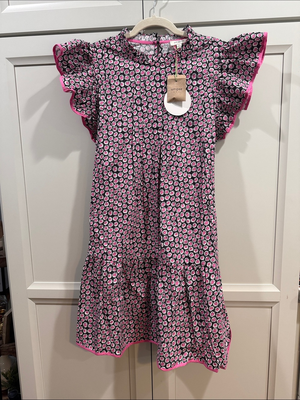 Umgee Black and Pink Floral Ditsy Print Ruffle Cap Sleeve Tiered Mini Dress S